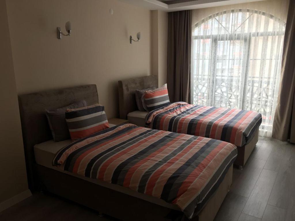 Sts Hotel Luleburgaz ภายนอก รูปภาพ